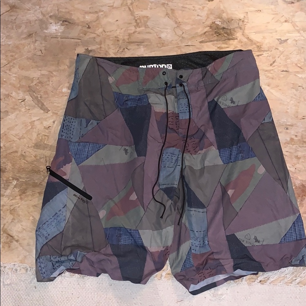 Burton Board shorts